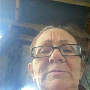 Meet your Posher, Gina